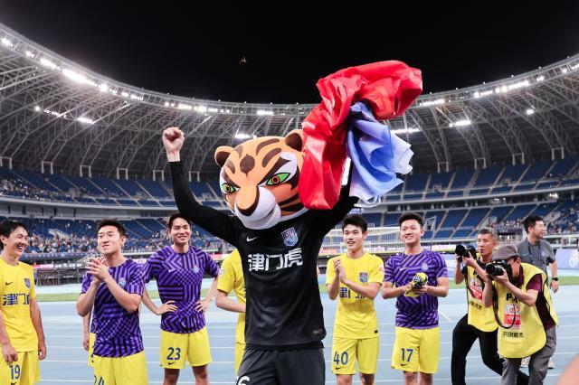 2025足球世界俱乐部杯买球-中超半程小结：热点难掩问题 这里不是洋帅练级地